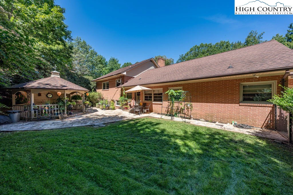 Image number 5 for the current listing