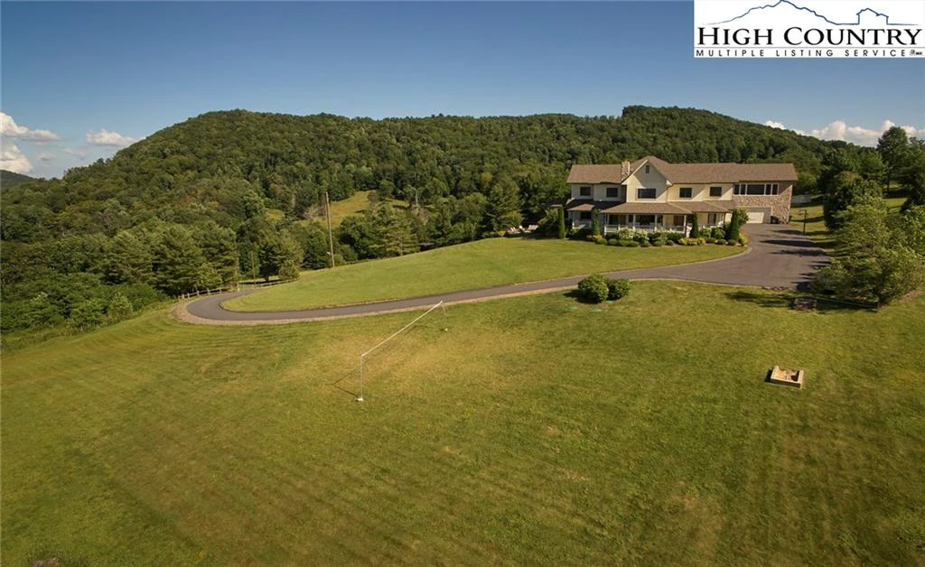 Image number 19 for the current listing