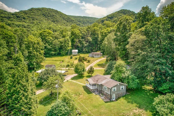Image number 2 for the current listing