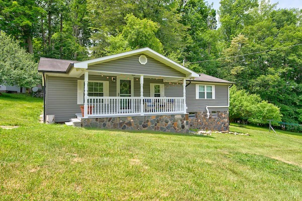 Image number 3 for the current listing