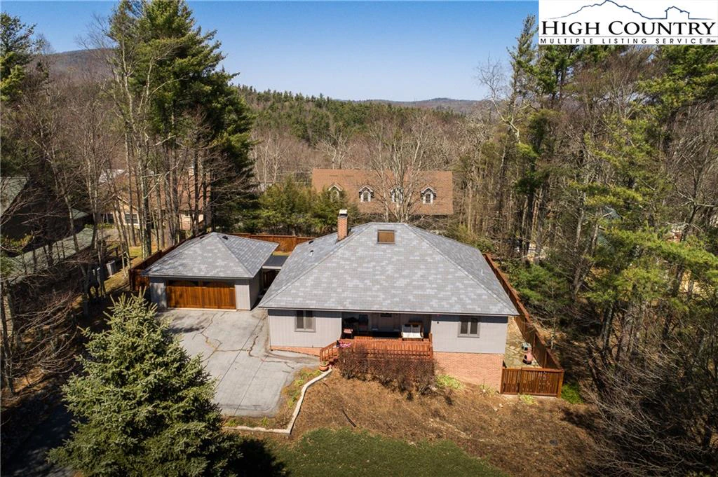 Image number 11 for the current listing