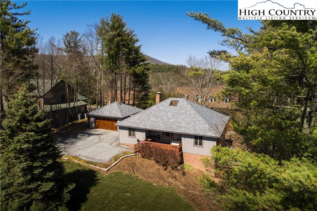 Image number 2 for the current listing