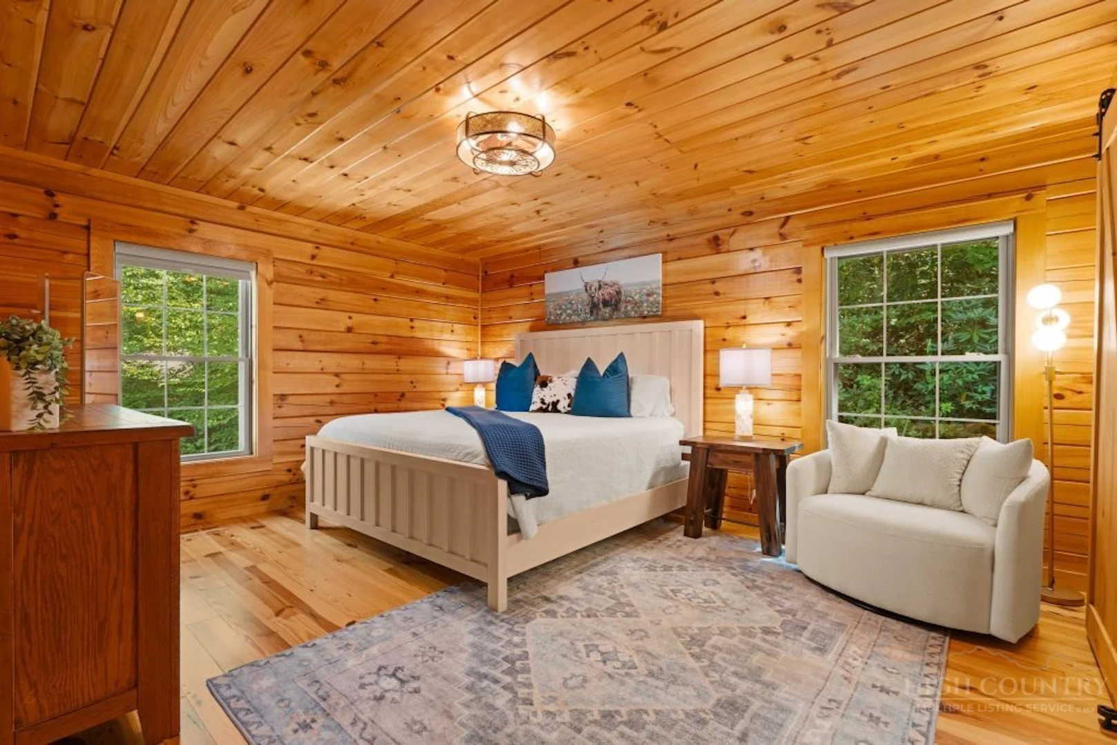 Image number 11 for the current listing