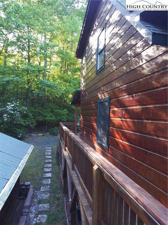 Image number 7 for the current listing