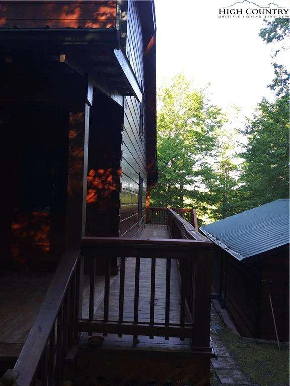 Image number 6 for the current listing