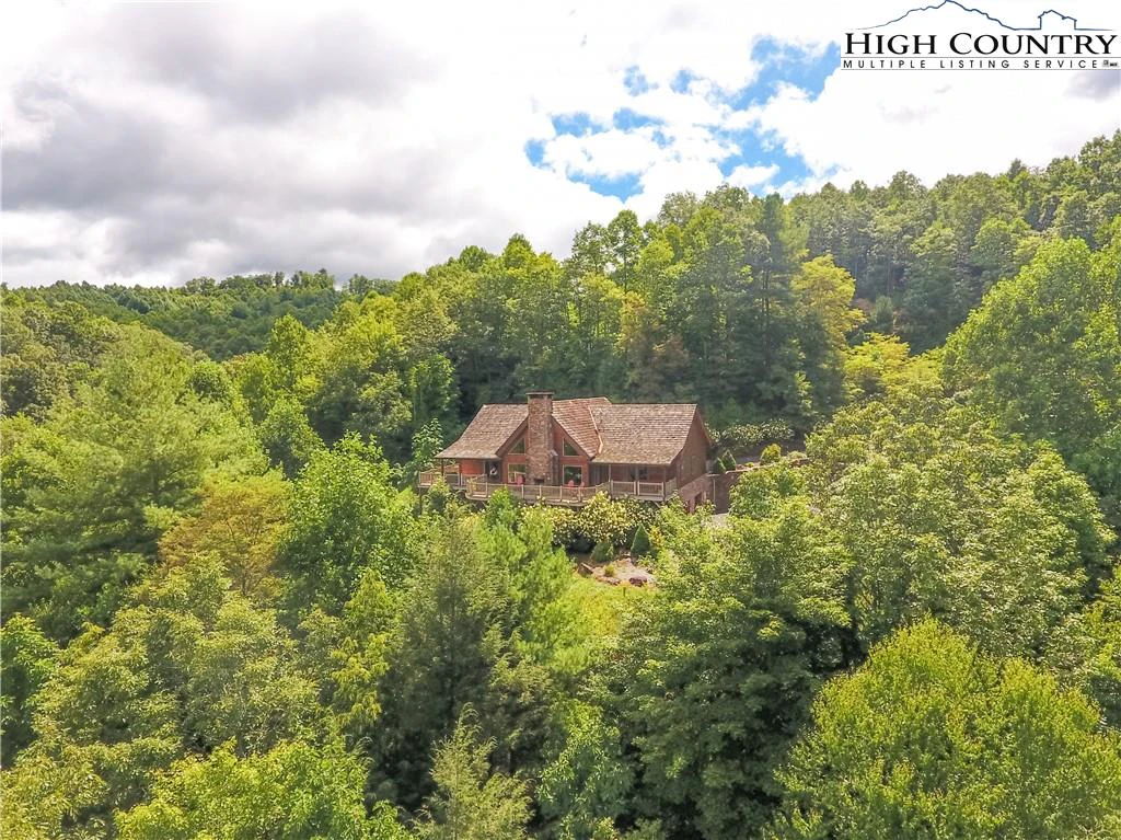 Image number 20 for the current listing