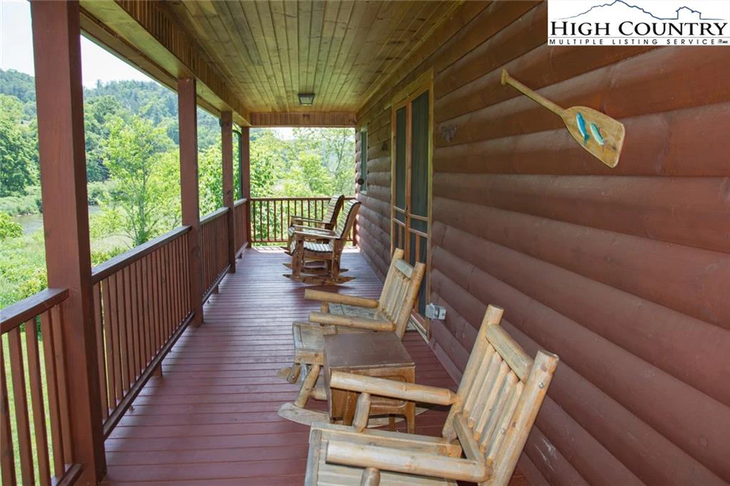Image number 6 for the current listing