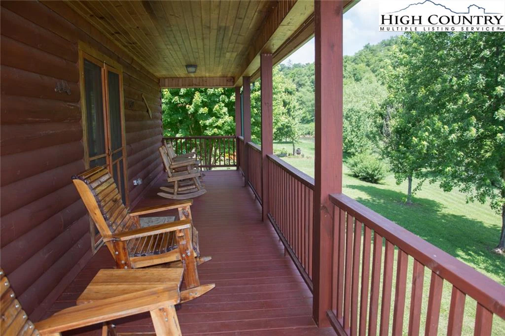 Image number 5 for the current listing