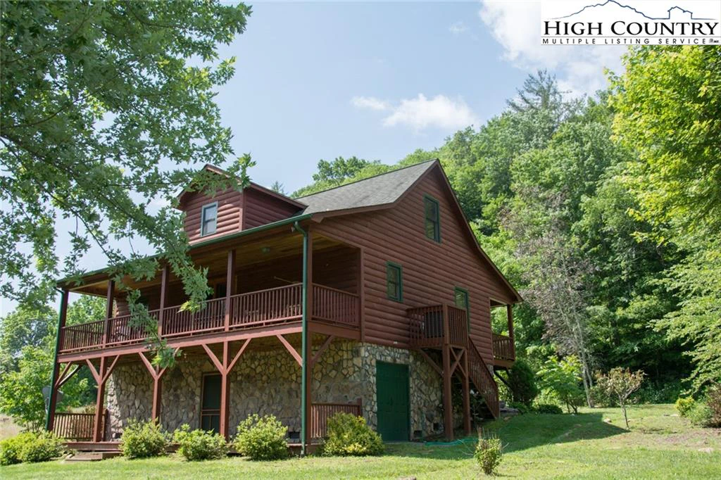 Image number 19 for the current listing