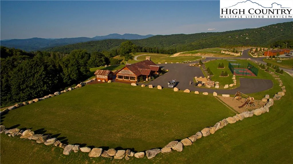 Image number 6 for the current listing