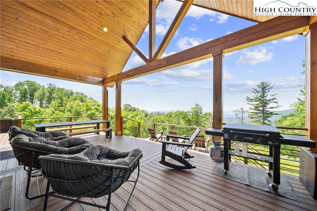 Image number 12 for the current listing