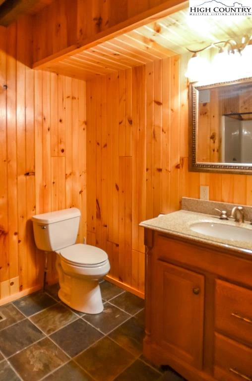 Image number 10 for the current listing