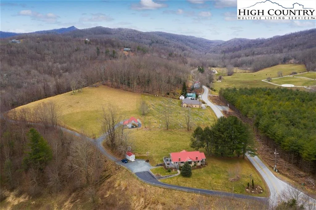 Image number 3 for the current listing
