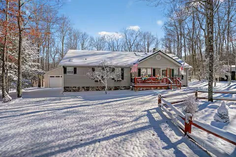 Image number 1 for the current listing