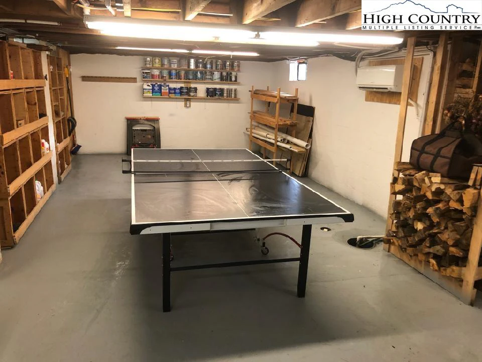 Image number 20 for the current listing