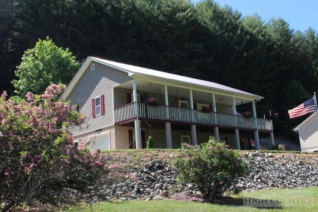 Image number 11 for the current listing