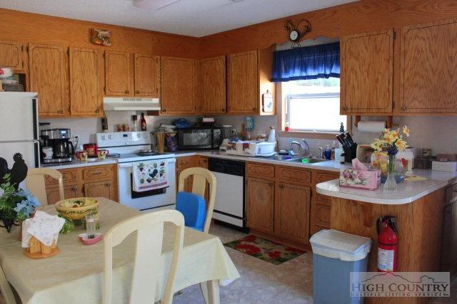 Image number 6 for the current listing