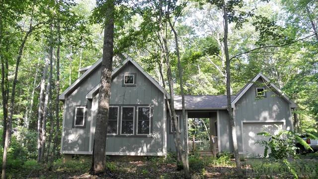 Image number 1 for the current listing