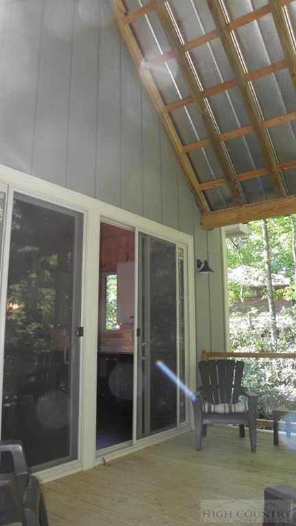 Image number 10 for the current listing
