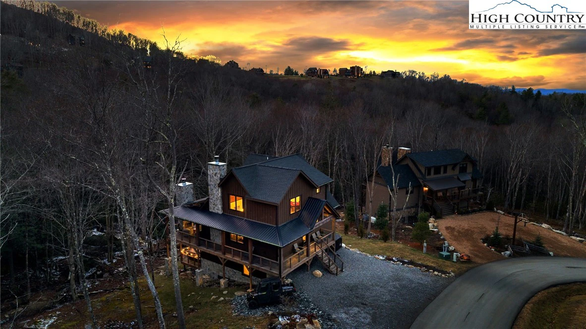 Image number 6 for the current listing