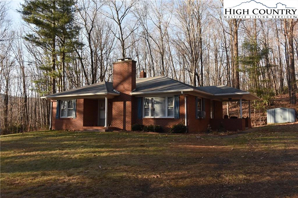 Image number 1 for the current listing