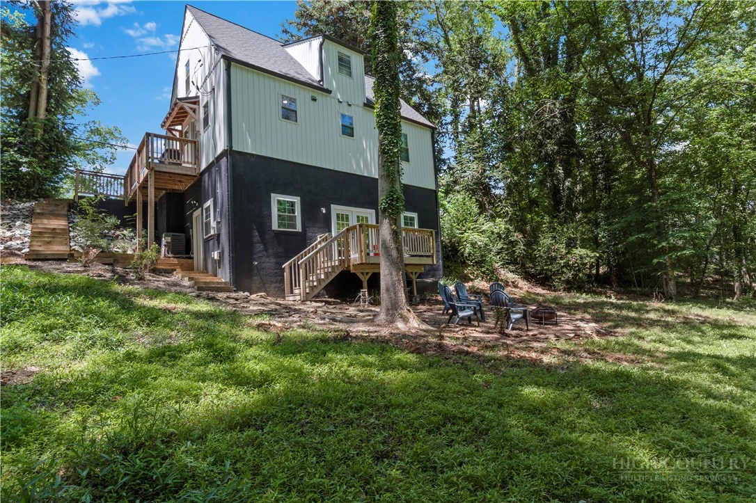 Image number 18 for the current listing