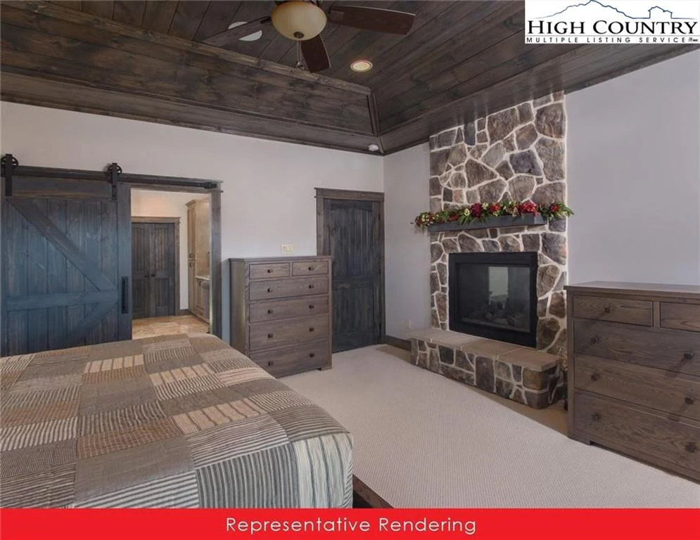 Image number 17 for the current listing