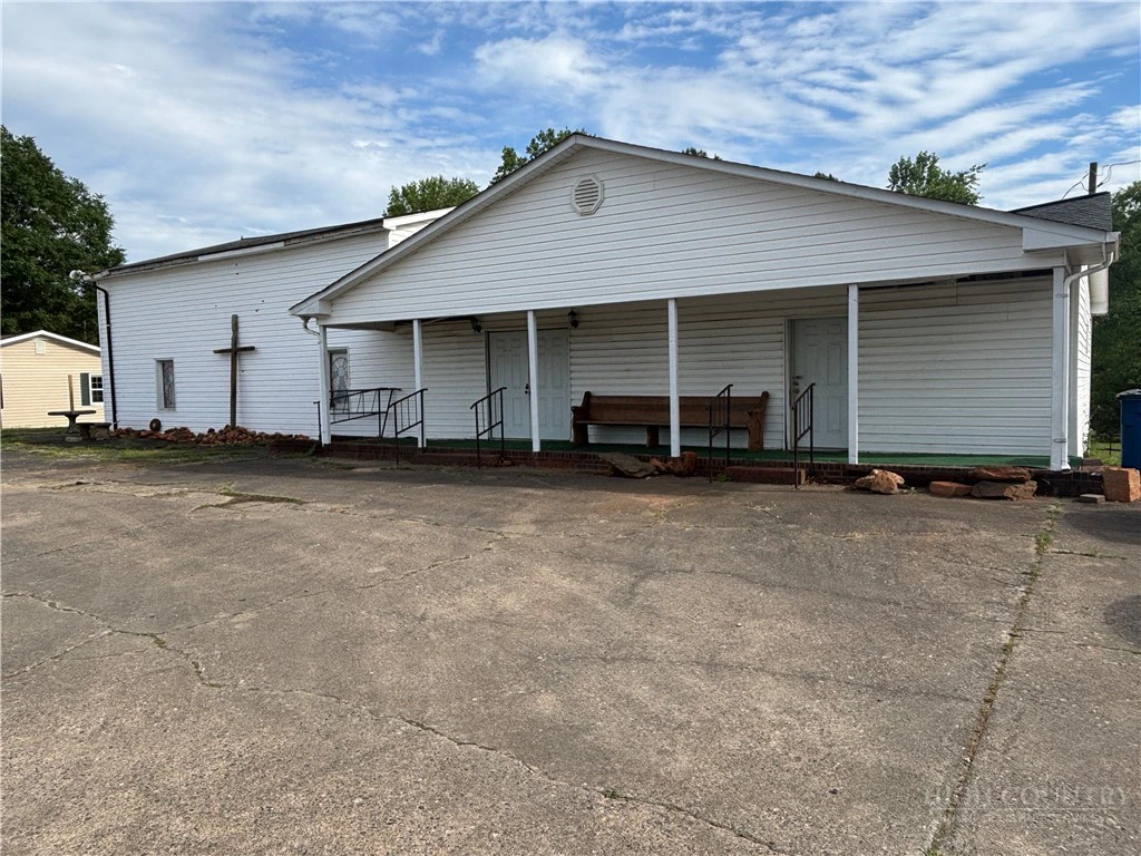 Image number 6 for the current listing