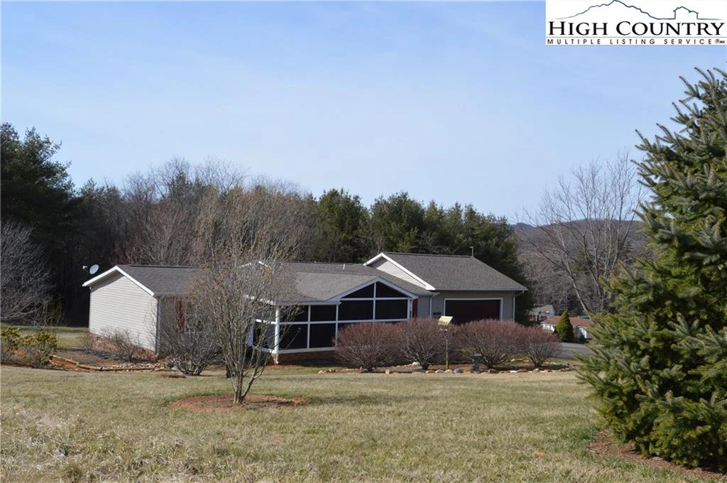 Image number 20 for the current listing