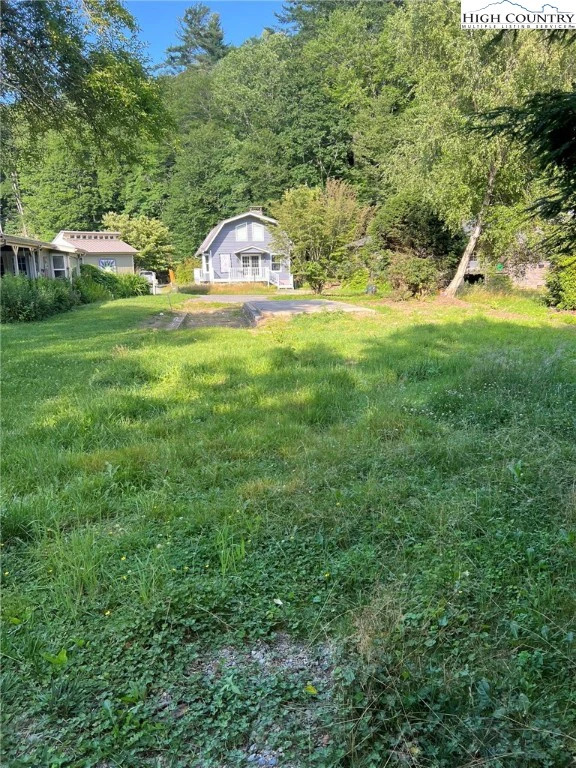 Image number 9 for the current listing