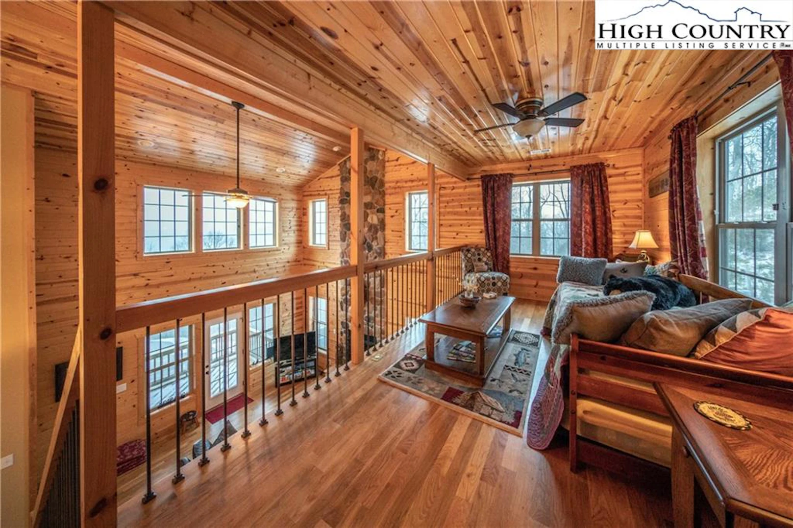 Image number 5 for the current listing