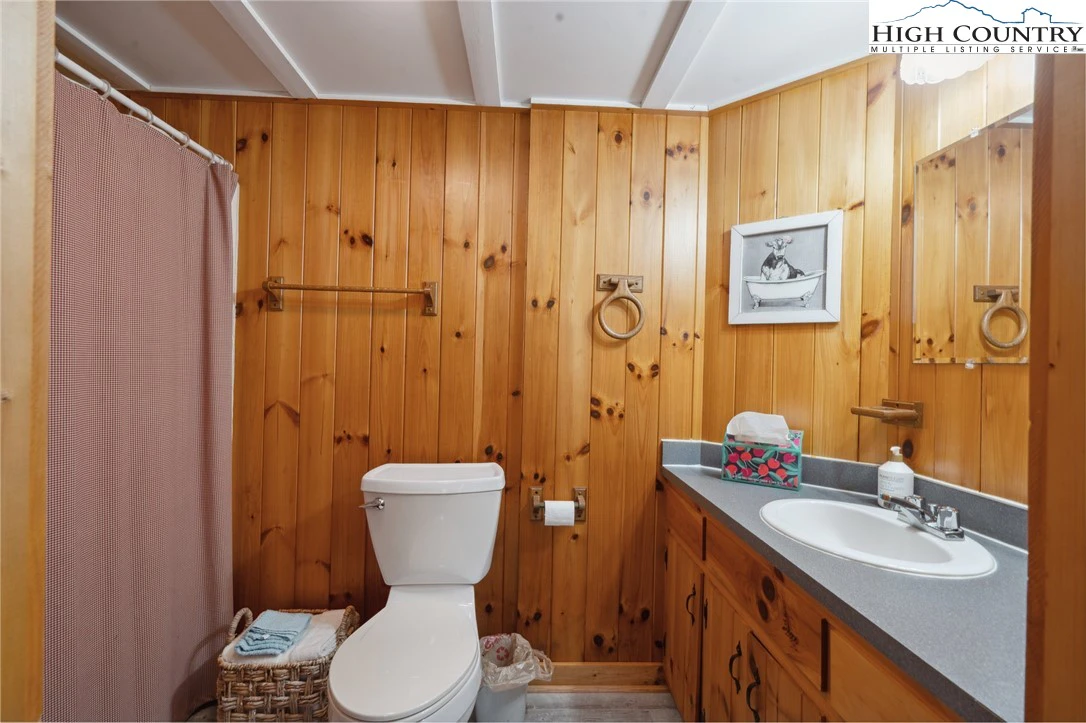 Image number 5 for the current listing