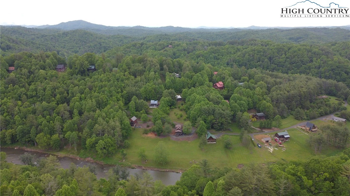 Image number 2 for the current listing
