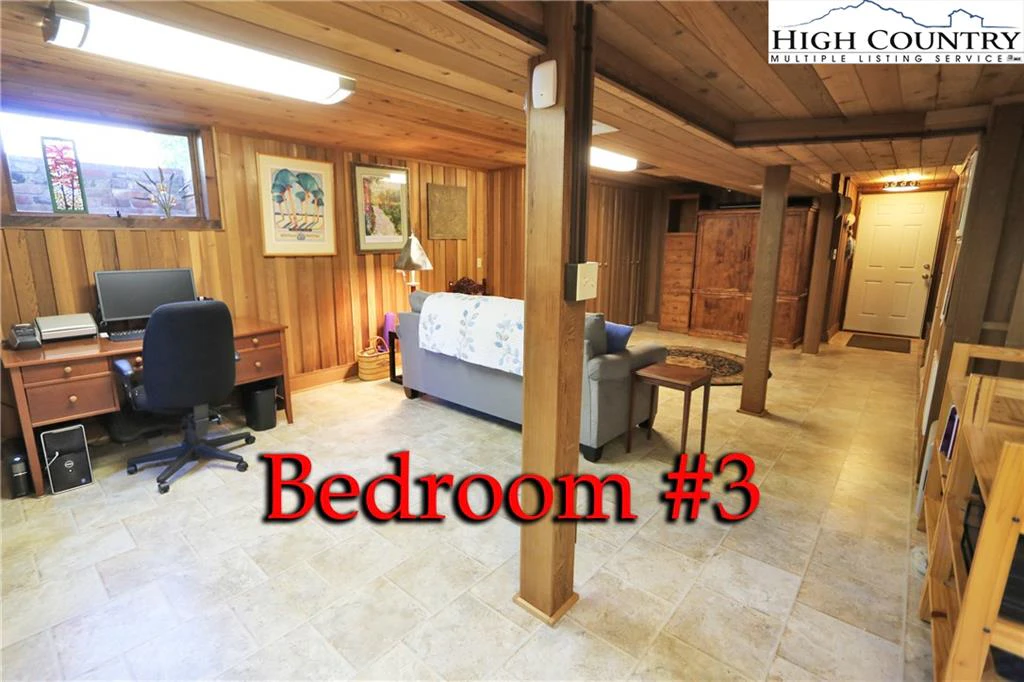 Image number 8 for the current listing