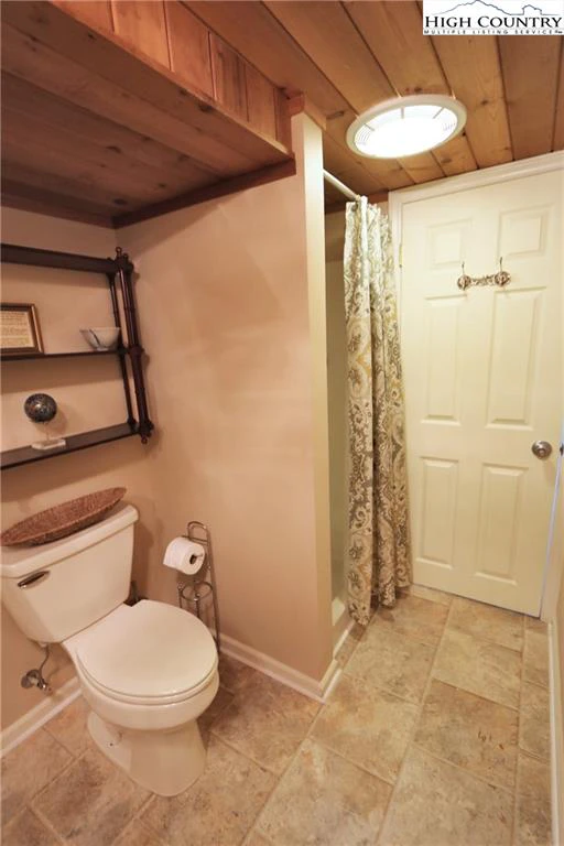 Image number 10 for the current listing