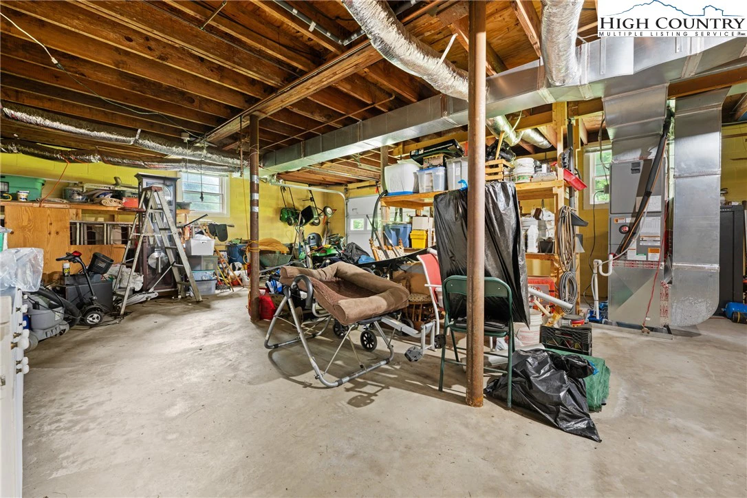 Image number 10 for the current listing