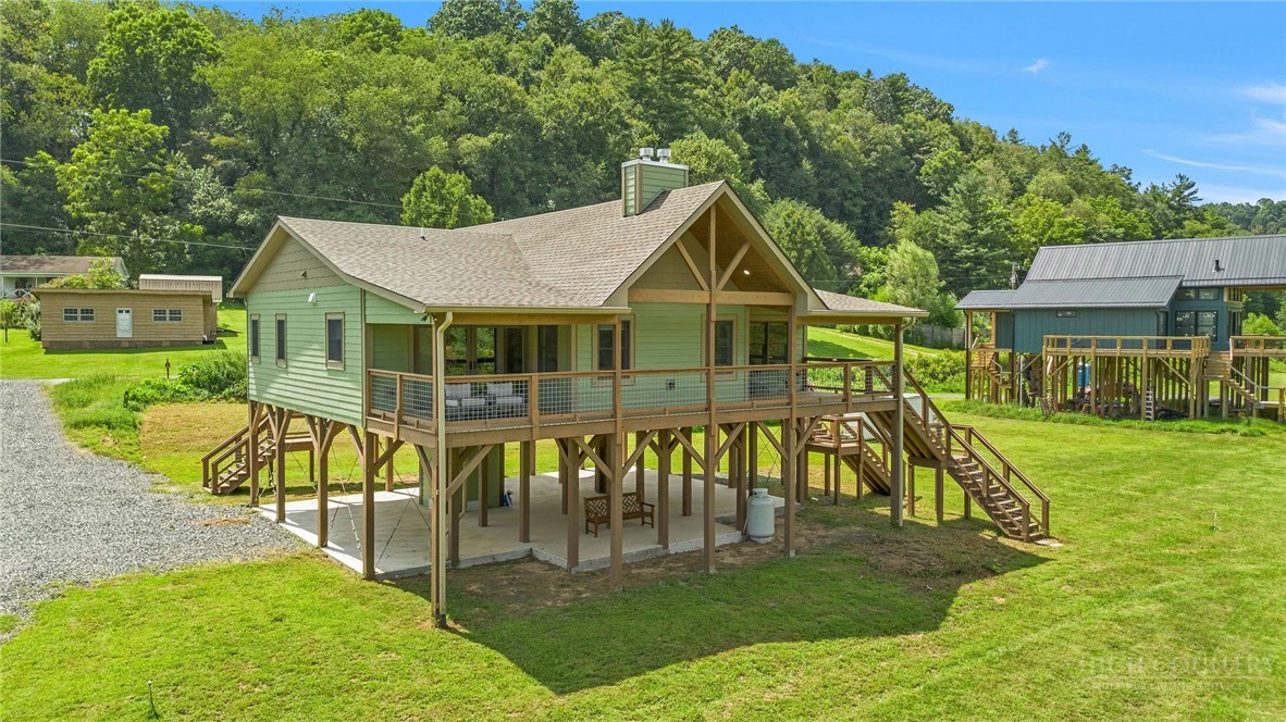 Image number 5 for the current listing