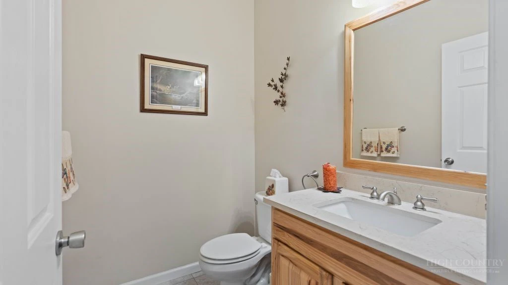 Image number 7 for the current listing