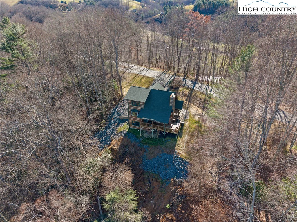 Image number 17 for the current listing