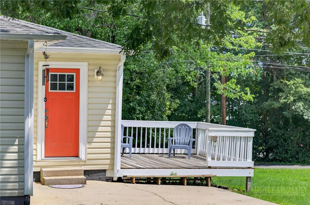 Image number 12 for the current listing