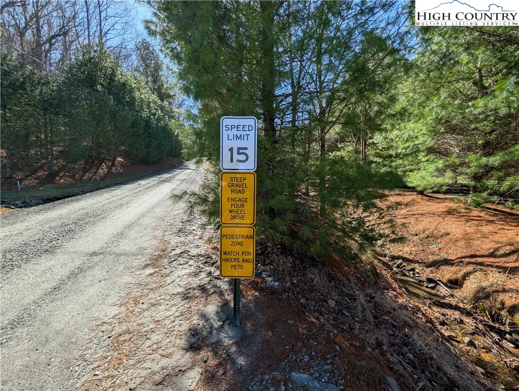 Image number 6 for the current listing