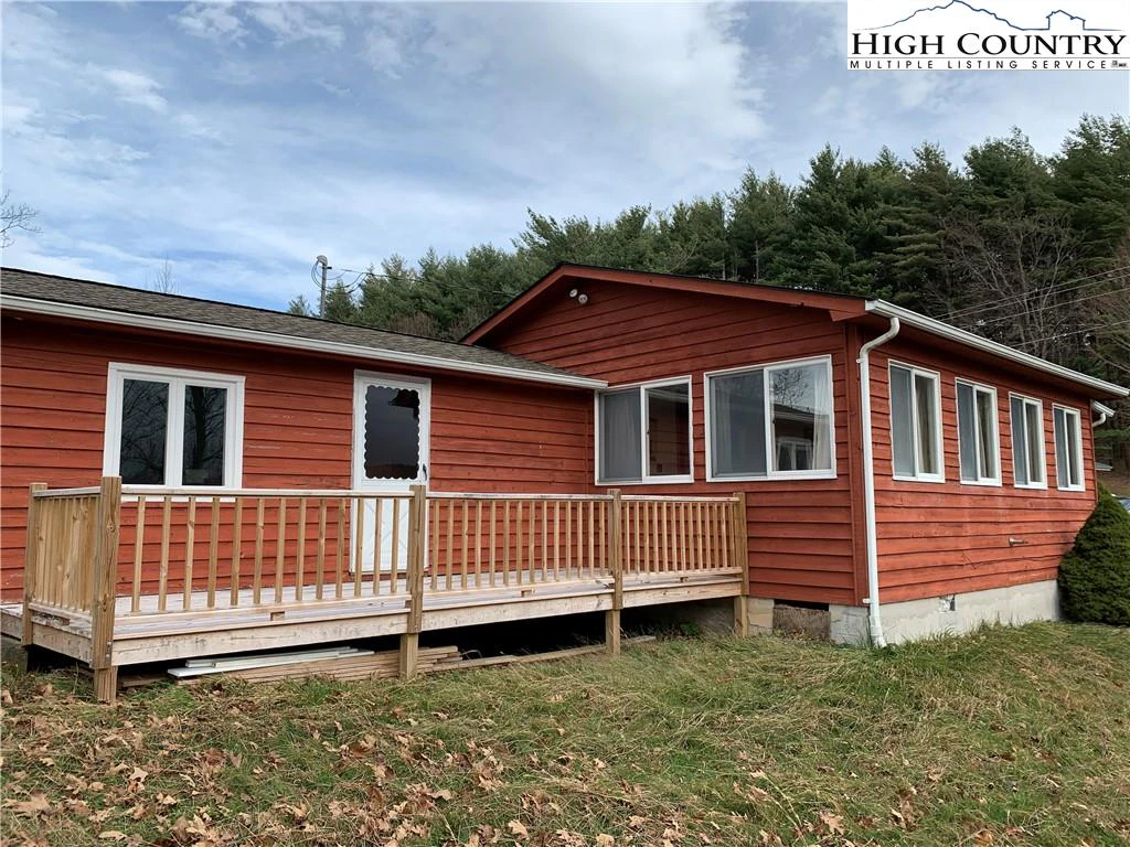 Image number 1 for the current listing