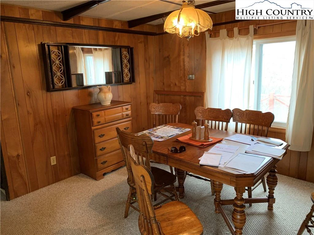 Image number 10 for the current listing
