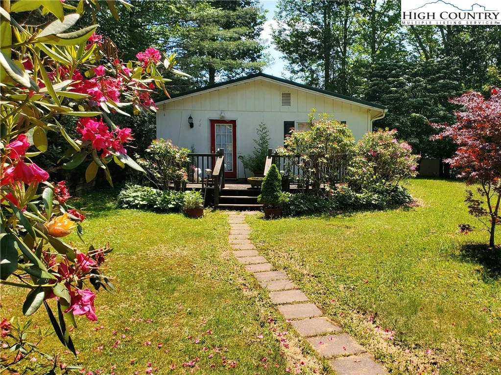 Image number 4 for the current listing