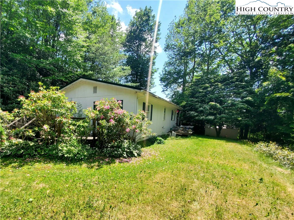 Image number 8 for the current listing