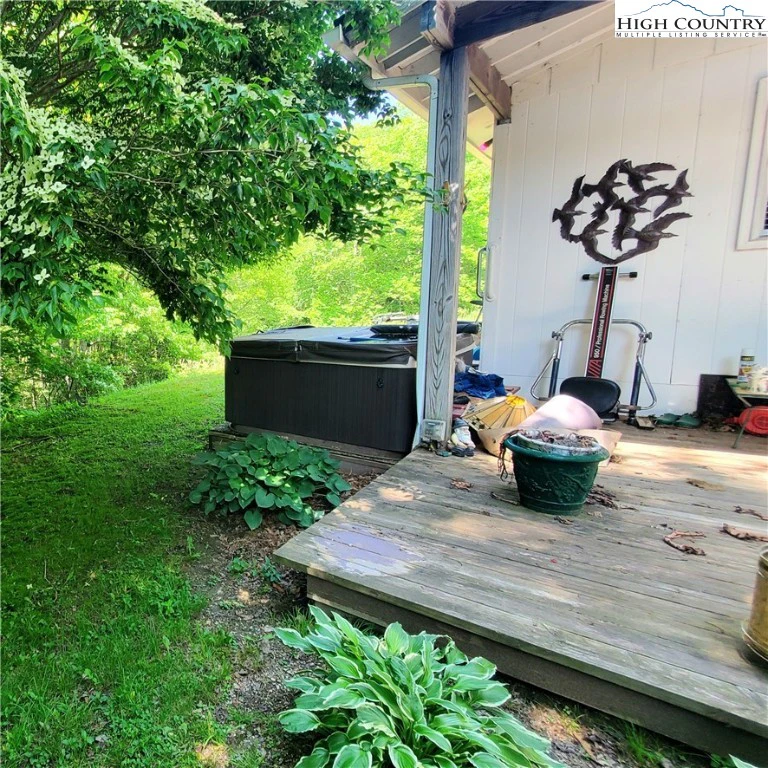Image number 10 for the current listing