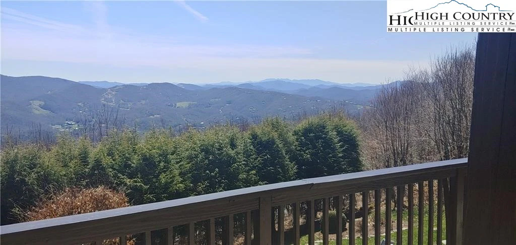 Image number 12 for the current listing