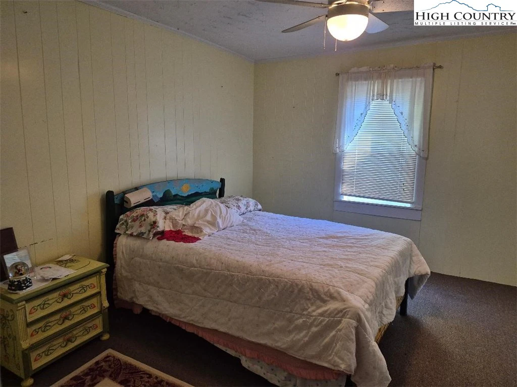 Image number 7 for the current listing