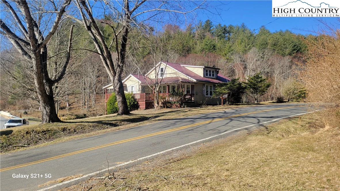 Image number 14 for the current listing