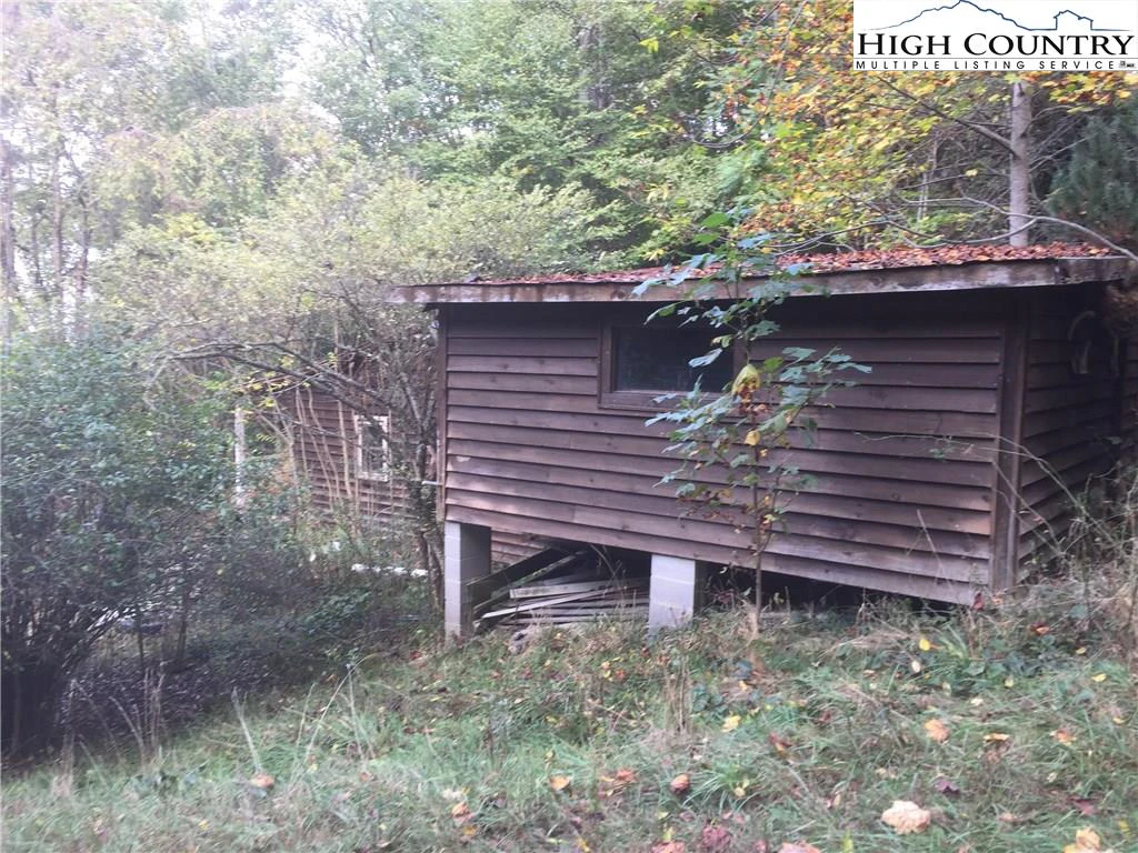 Image number 6 for the current listing